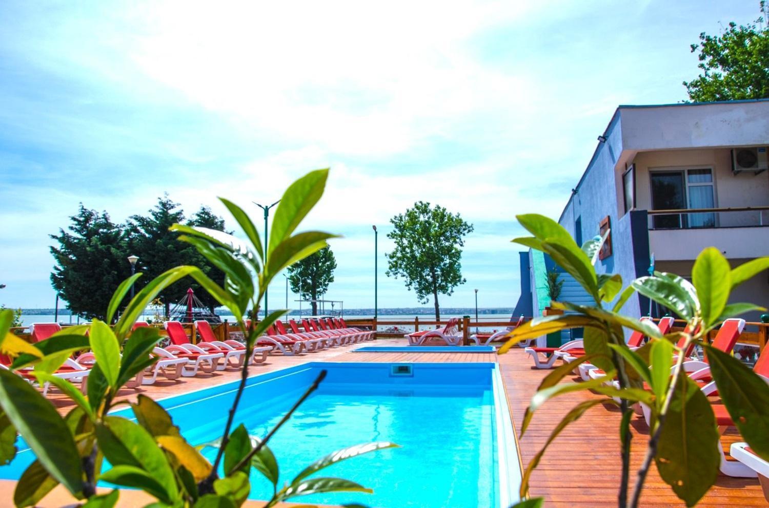 Voila Mamaia Hotell Exteriör bild