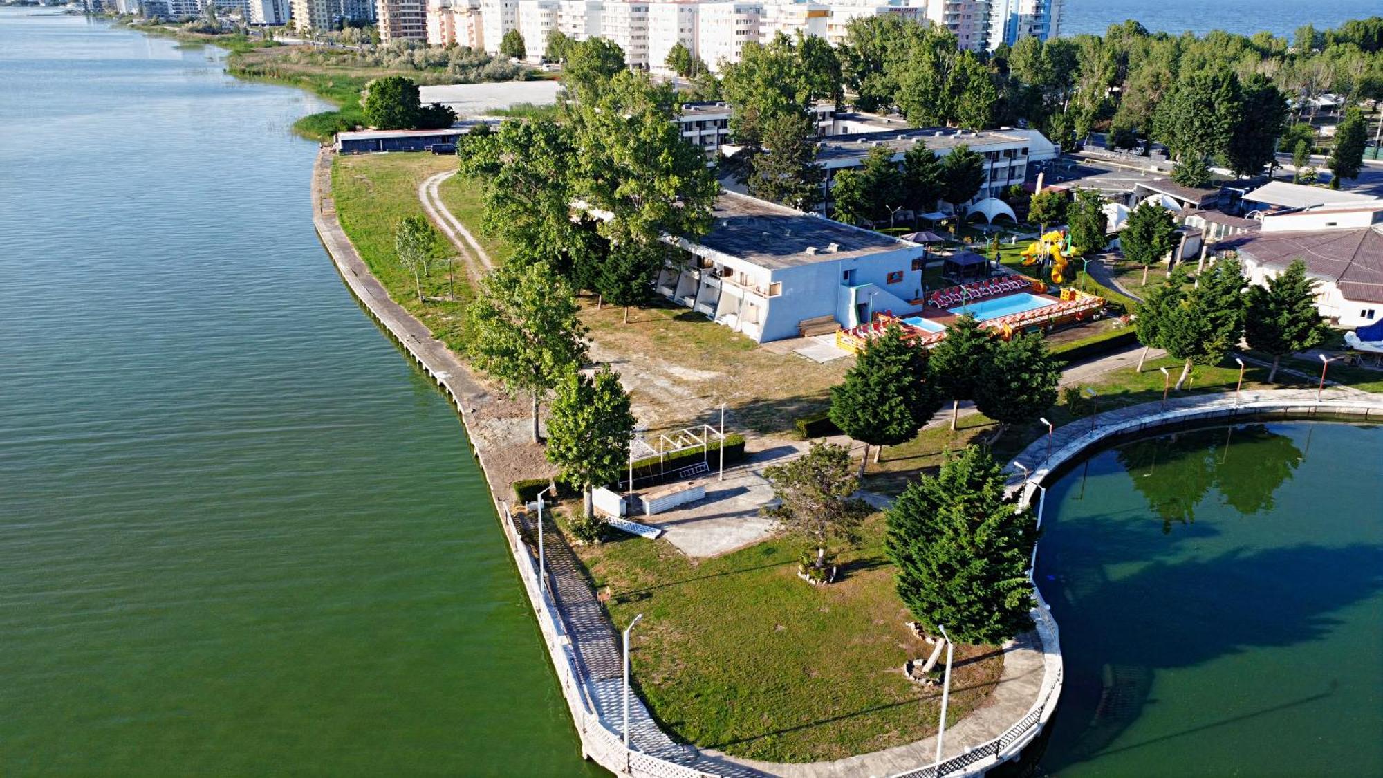 Voila Mamaia Hotell Exteriör bild