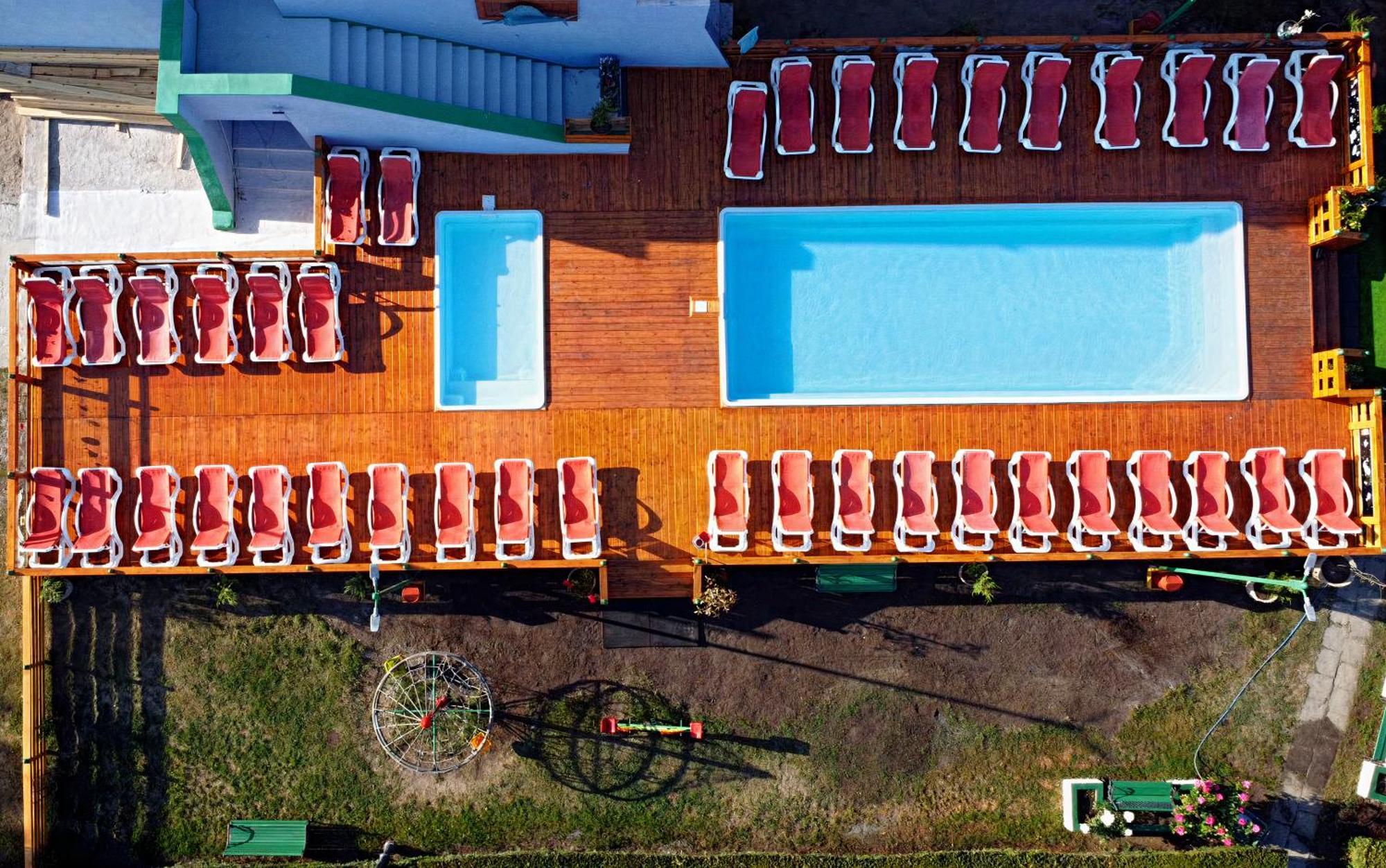 Voila Mamaia Hotell Exteriör bild