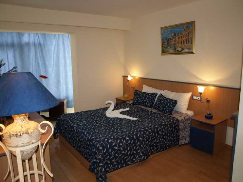 Voila Mamaia Hotell Exteriör bild